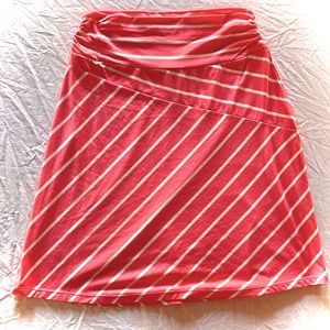 Peachy/Coral striped knit skirt